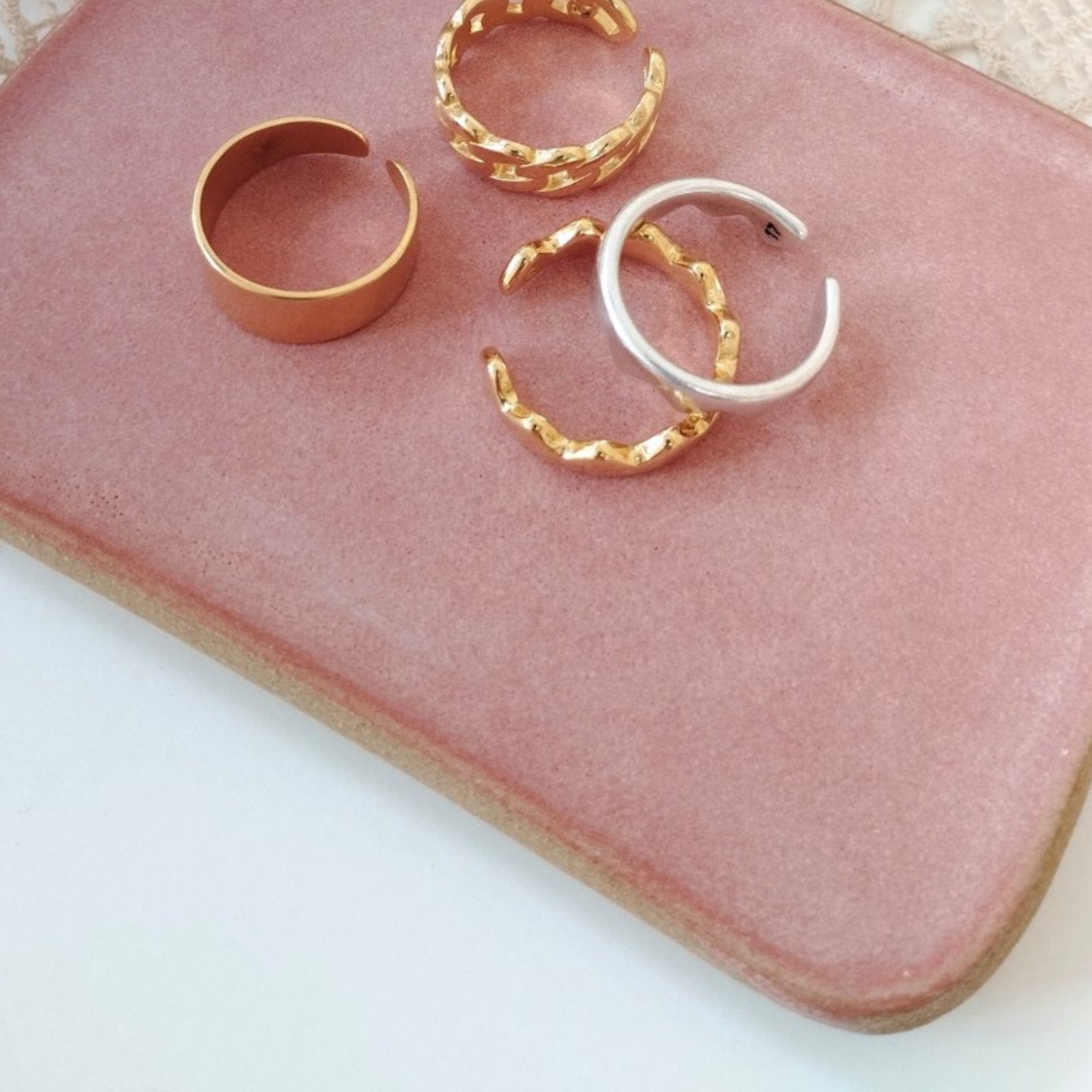 ΔΑΧΤΥΛΙΔΙΑ