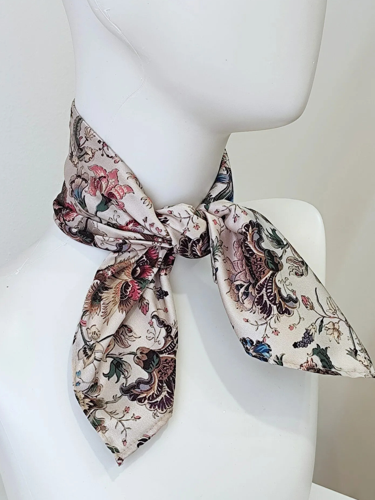 So Chic Carmen Mini Giftbox Think Gift